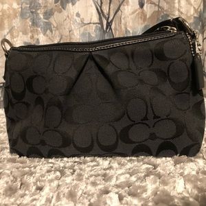 Coach shoulder bag, purse, clutch in EUC